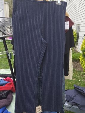 GAP Navy Pinstripe Cropped Pants